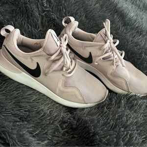 Nike Blush Pink Mauve Lavender Running shoes